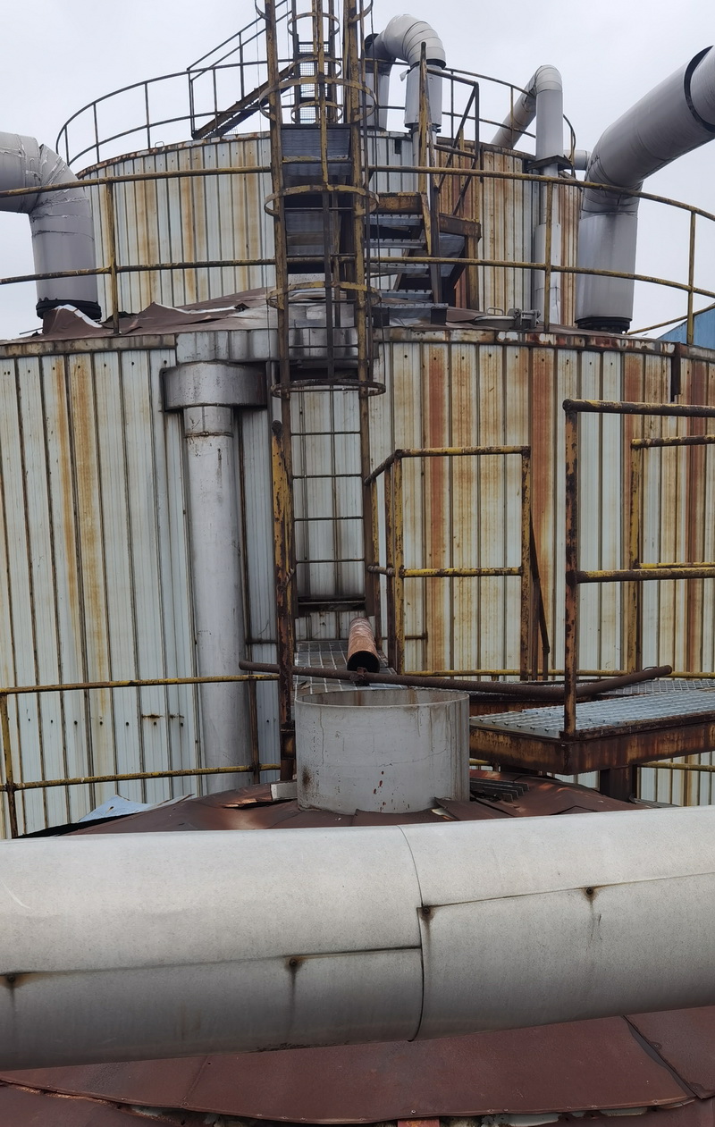 Pulp tank cleaning, steel tower cleaning, paper mill cleaning