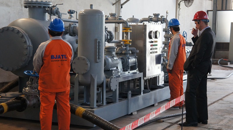 铁路槽罐车机械清洗，Railway tank cleaning system