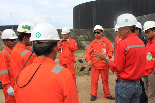 Storage tank owner's requirements for clear storage tanks
