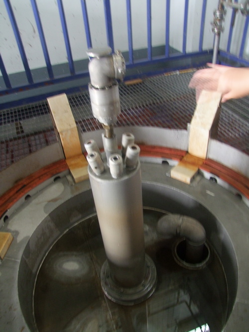 CIP reactor cleaning system